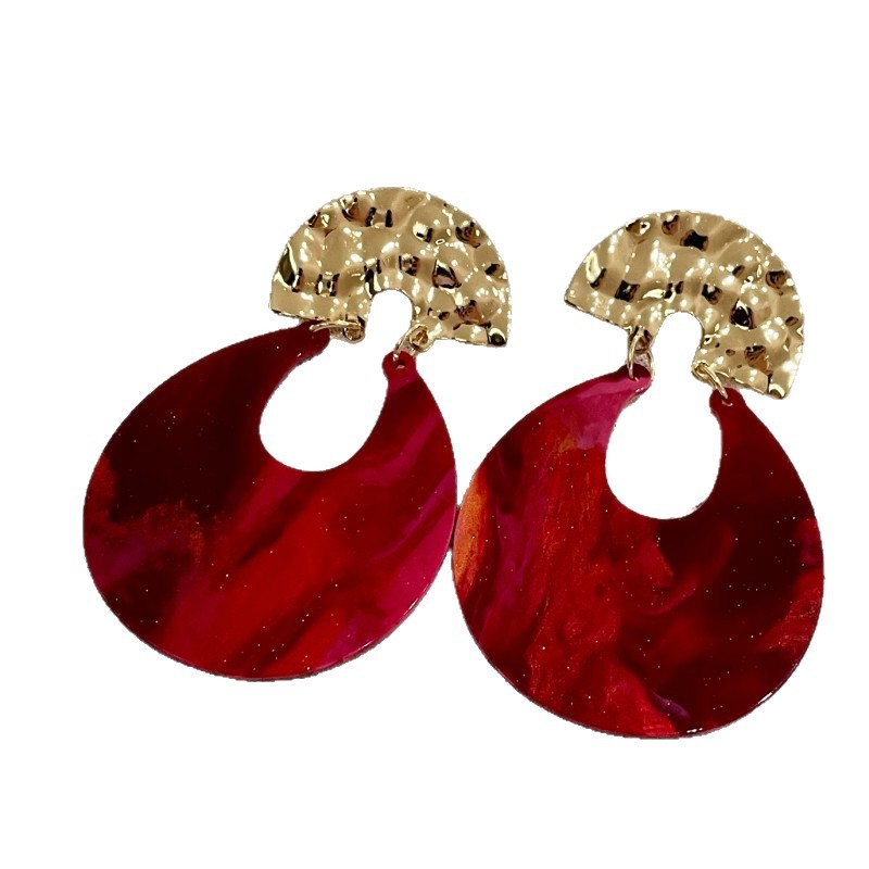 Retro Red Ombré U-Shape Earrings