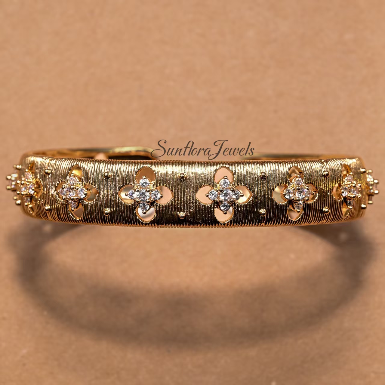 Italian Filigree Clover Bracelet