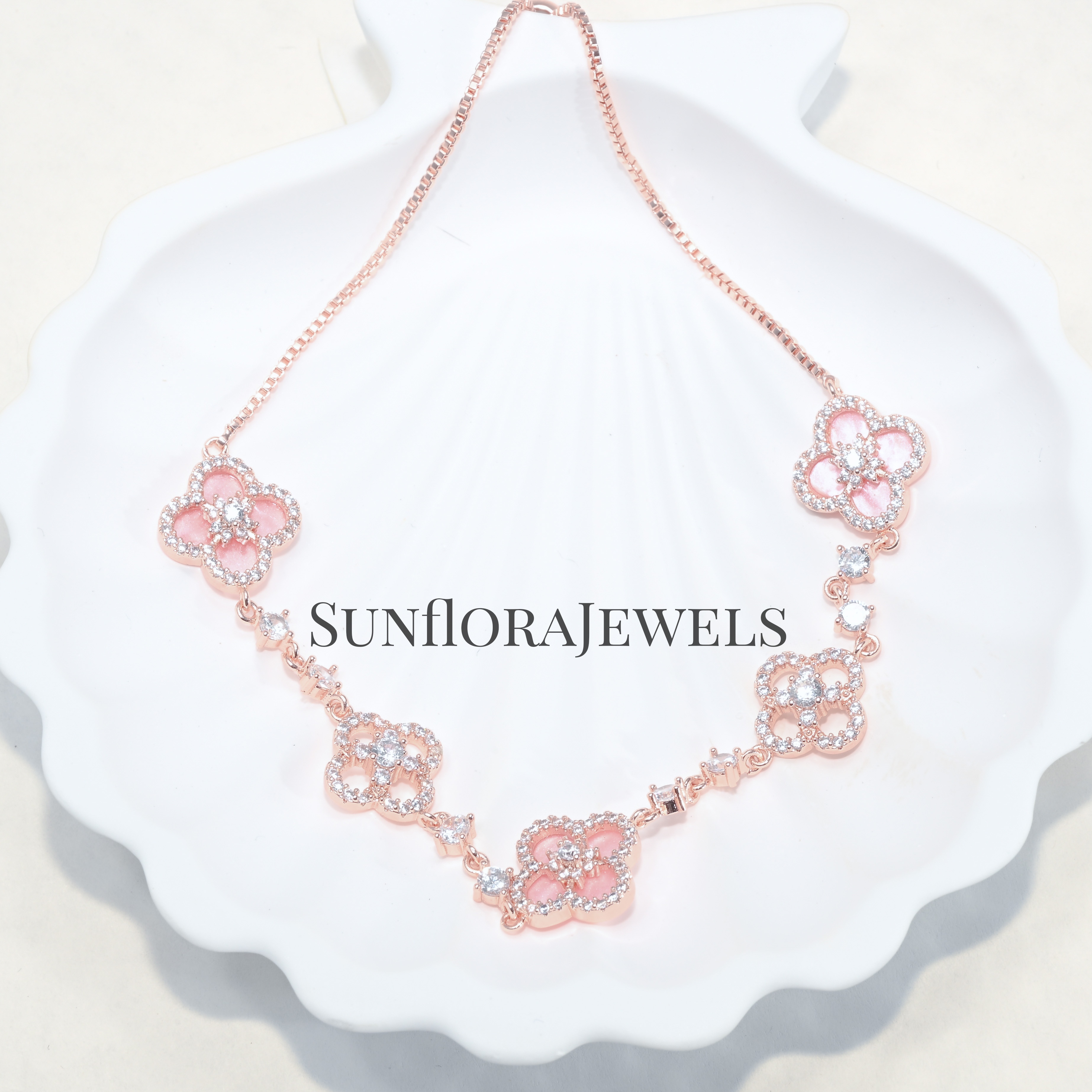 Pink Clover Diamond Rose Gold Bracelet