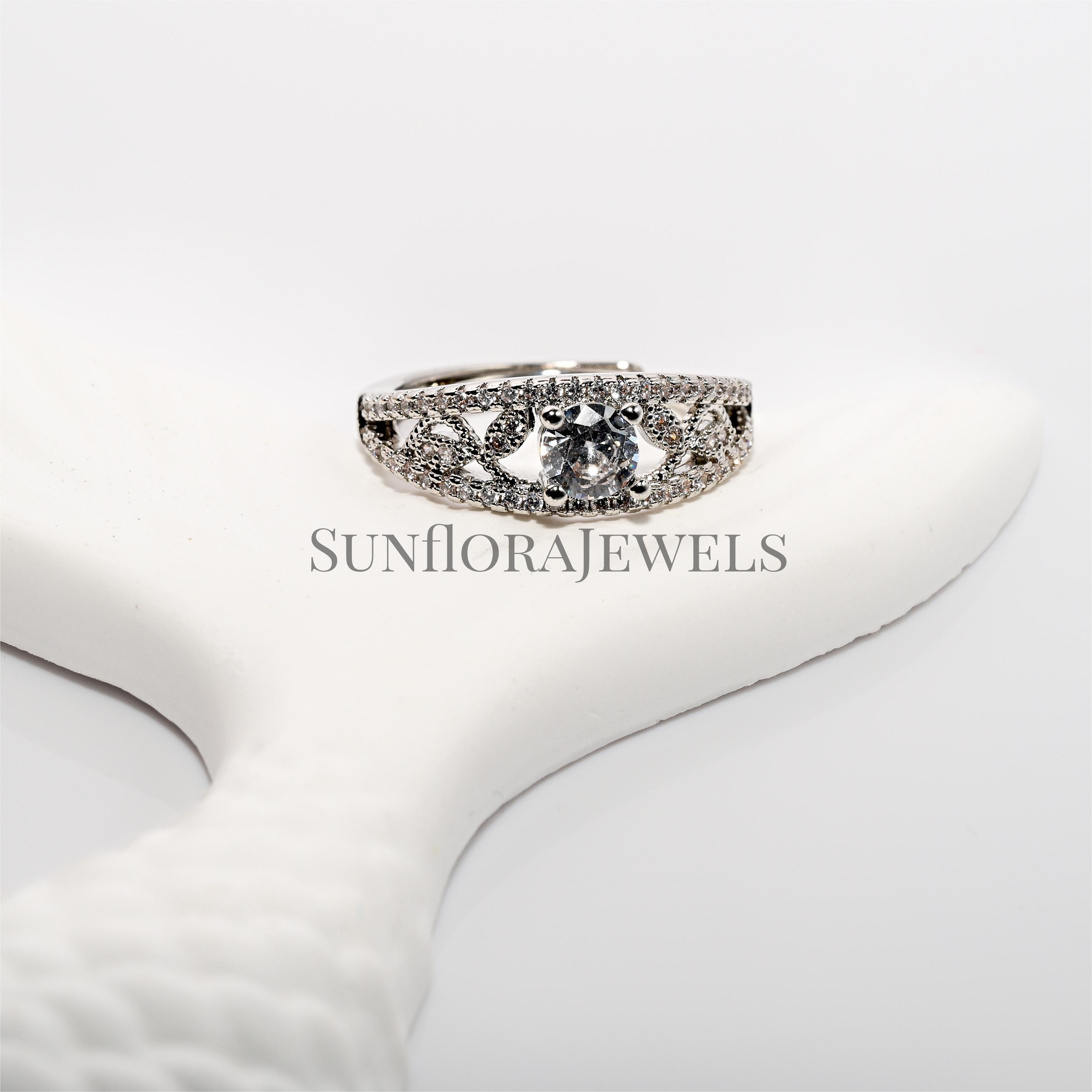 Women's Fashion Hollow-out Silver Ring with Shiny Crystals