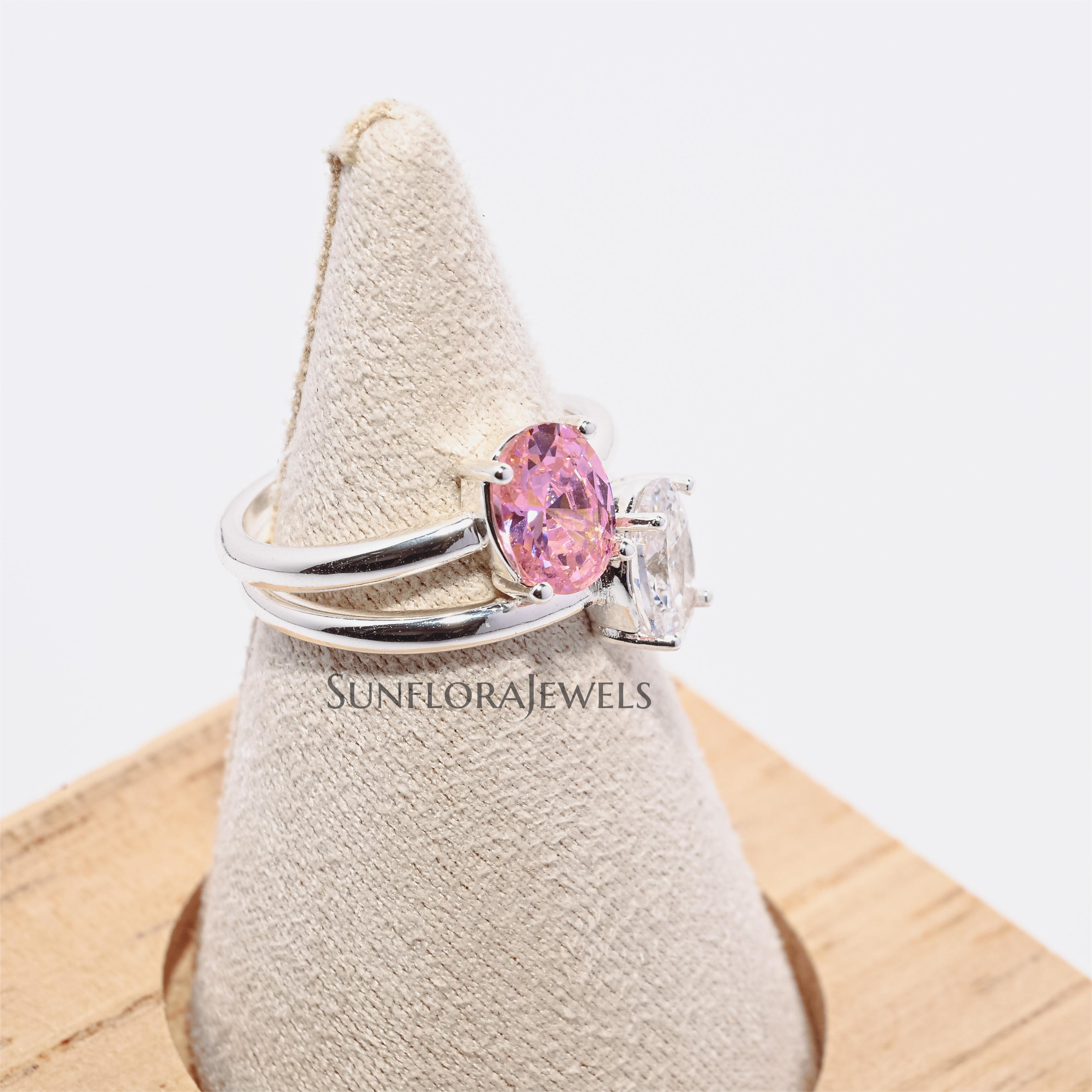 Minimalist Oval Cut Ring