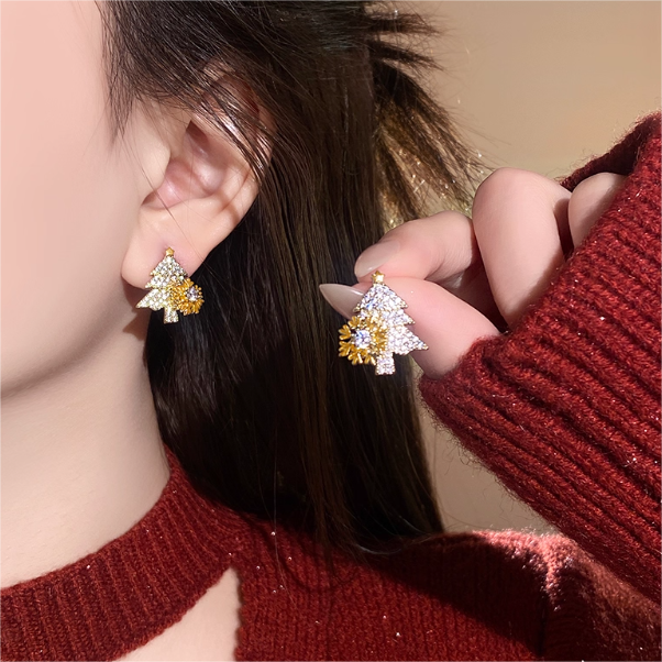 Dazzling Crystal-Encrusted Christmas Tree Earrings